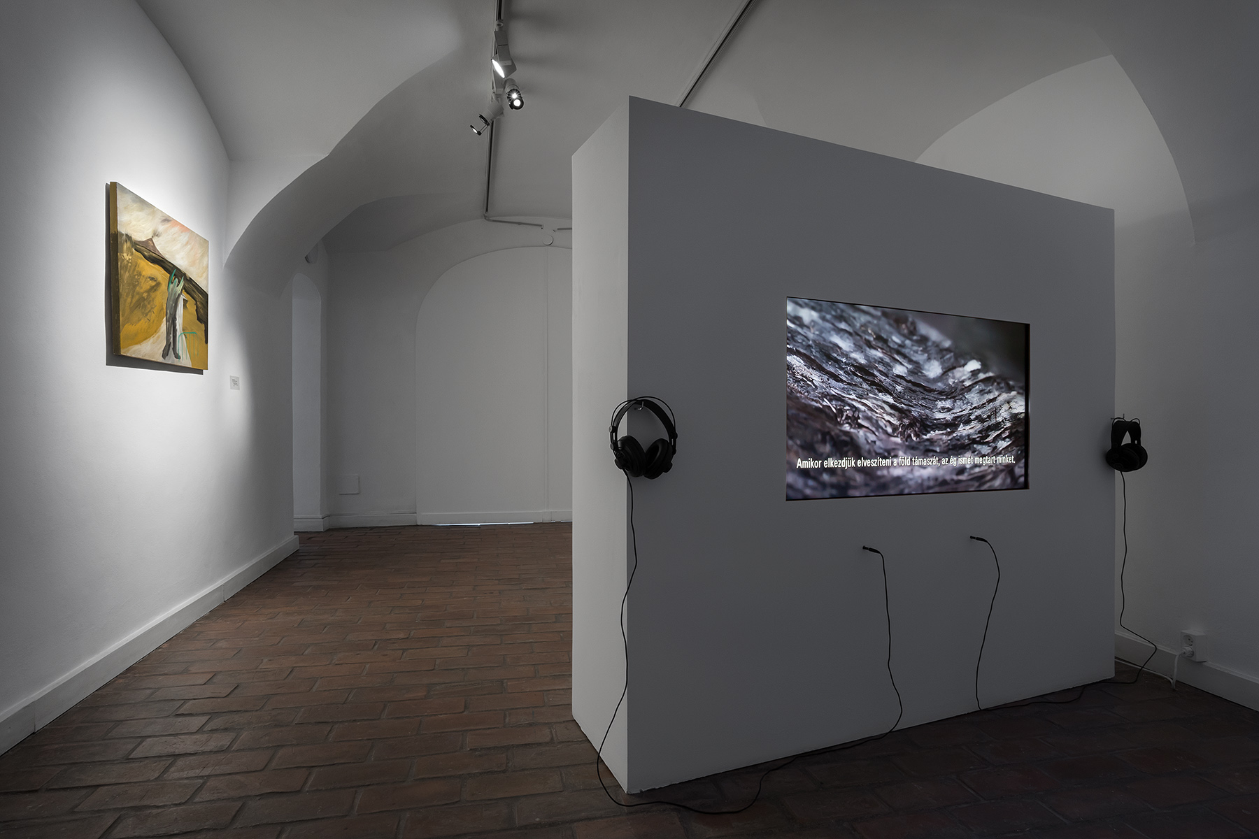 EKO9_Miutan_idegenek_lettunk_kiallitas_enterior_foto_Juhasz G. Tamas