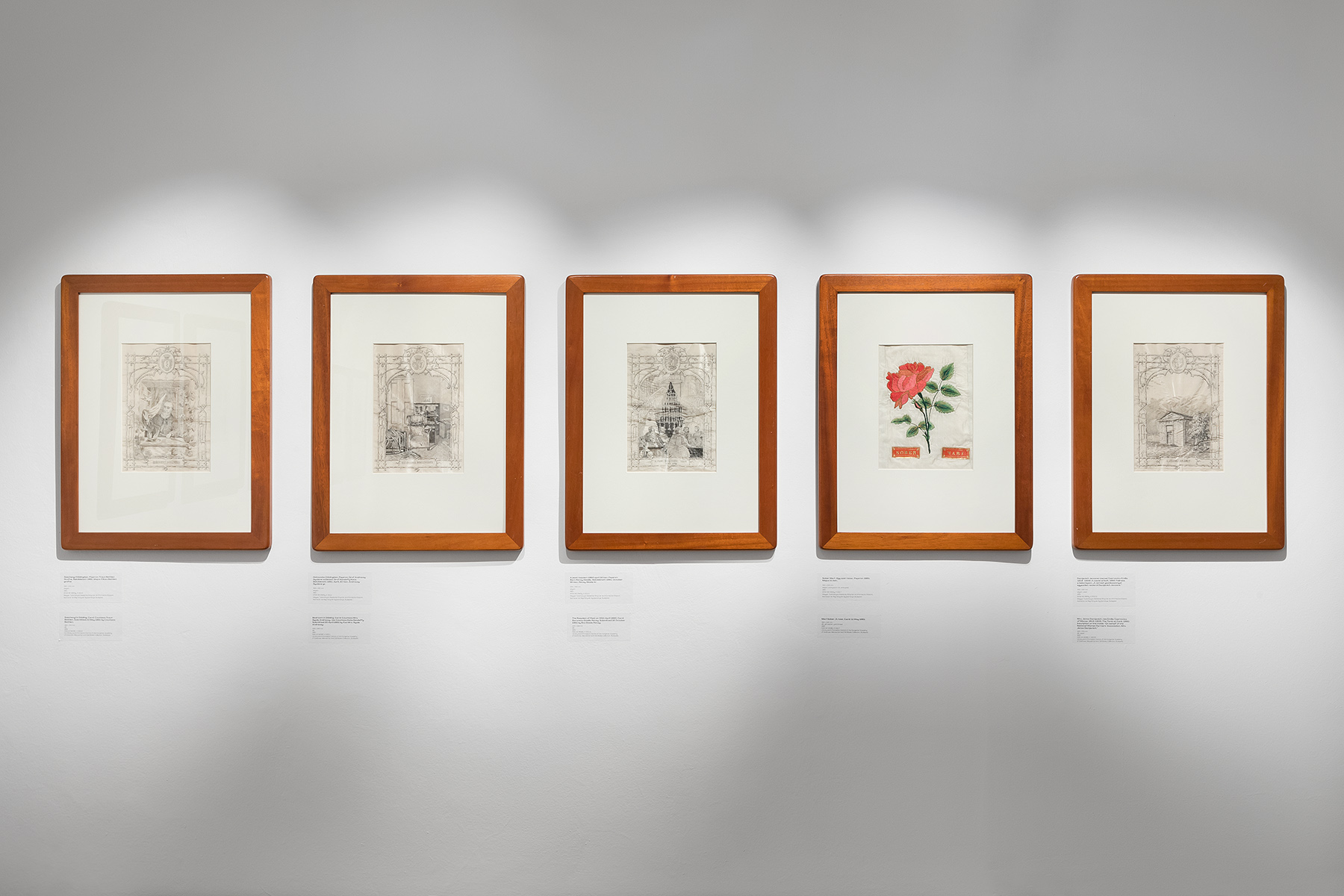 A_Ferfi_Helyet_Senki_Nem_Firtatja_A_Forradalomban_Budapest_Galeria (17) A_Ferfi_Helyet_Senki_Nem_Firtatja_A_Forradalomban_Budapest_Galeria_enteriőr