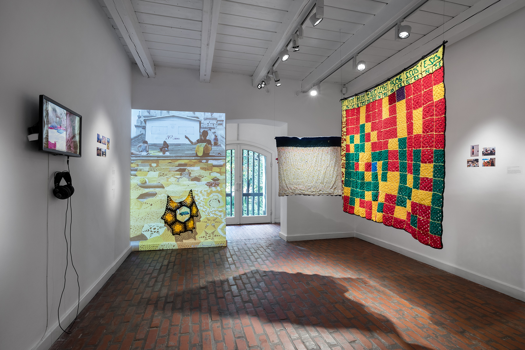 A_Ferfi_Helyet_Senki_Nem_Firtatja_A_Forradalomban_Budapest_Galeria (25) A_Ferfi_Helyet_Senki_Nem_Firtatja_A_Forradalomban_Budapest_Galeria_enteriőr